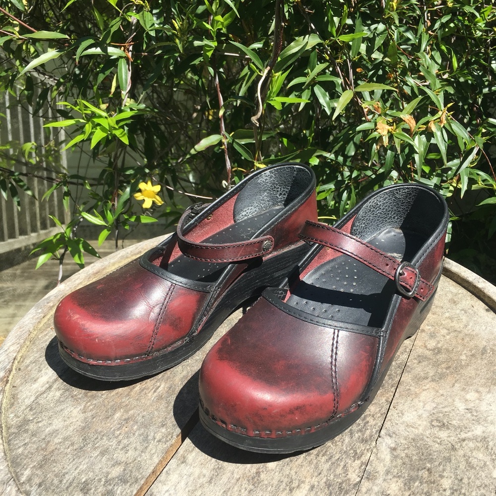 Dansko Leather Mary Jane Size  39 Shoes